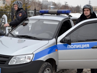 Под прилавком, на полу, был обнаружен и задержан гражданин