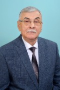 Некрасов Николай Николаевич

Родился 01 января 1958 года в г. Купино Новосибирской области.
Директор	муниципального казенного учреждения города Новосибирска «Дорожно –эксплуатационное учреждение № 6». 
Окончил Уссурийское высшее военное автомобильное училище в 1980 году и военную академию им. Ф.Э. Дзержинского  в 1992 году  в  г. Москве.
Награжден:
Почетными грамотами администрации Калининского района,   начальника ГУФСИН России по Новосибирской области,   мэрии города Новосибирска,  департамента по чрезвычайным ситуациям, мобилизационной работе и взаимодействию с административными органами мэрии города Новосибирска.
С 1976  по 1998 год служил в Российской  Армии в должности  начальника автомобильной службы, воинское звание -  подполковник.
С  1998  по 2002 год работал в  ЖКУ №1 Калининского района  в должности начальника автотранспортного цеха.
Трудовую деятельность в МКУ «ДЭУ № 6» Николай Николаевич начал в должности главного инженера в 2002 году, в 2006 году назначен директором учреждения. 
За период работы в учреждении создал стабильный трудовой коллектив, участвовал в формировании материально-технической базы учреждения. Внёс значительный вклад в развитие дорожно-эксплуатационной отрасли Калининского района.