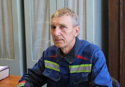 Работник крупного предприятия в Калининском районе получил благодарность президента России