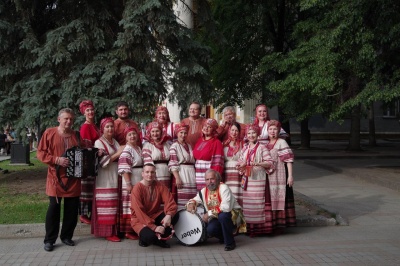 Два песенных ансамбля Калининского района празднуют юбилейные даты