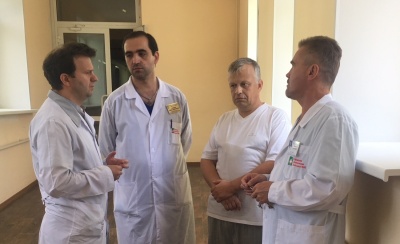 Спасли после тяжелого ножевого ранения