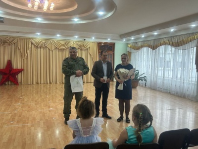 Глава Калининского района встретился с семьей участника СВО