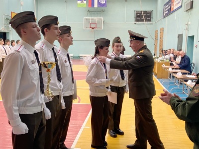 Команда школы №105 заняла 1 место в городском смотре строя и песни «Аты-баты 2021»!