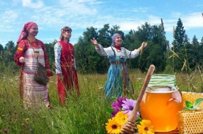 «Медовый Спас — золота запас»
